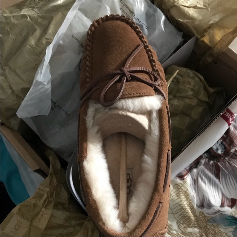 Uggs slippers brand new